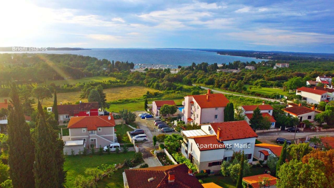Apartments Dina Pula Exterior foto
